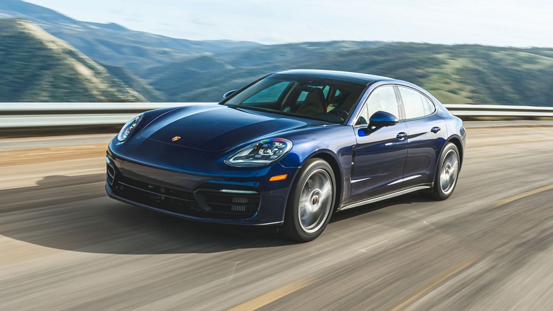 2023 Porsche Panamera