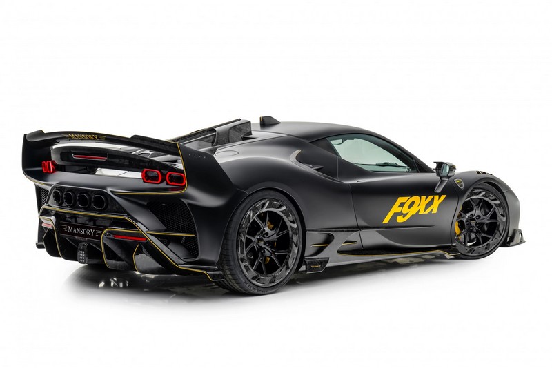 Mansory Rear kit F9XX - with FCAM and camera for Ferrari SF90 Stradale / Stradale Assetto Fiorano