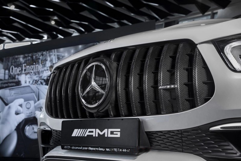 Carbon Radiator Grill Add-ons for 2023 GLE 63 - Image 2