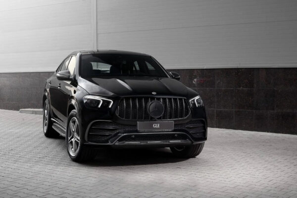 Carbon Side Steps Add-ons for 2023 GLE 63