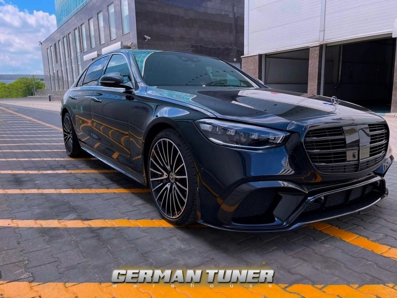Carbon Eye Lids F1 Edition for 2023 S63 AMG W223 - Image 2