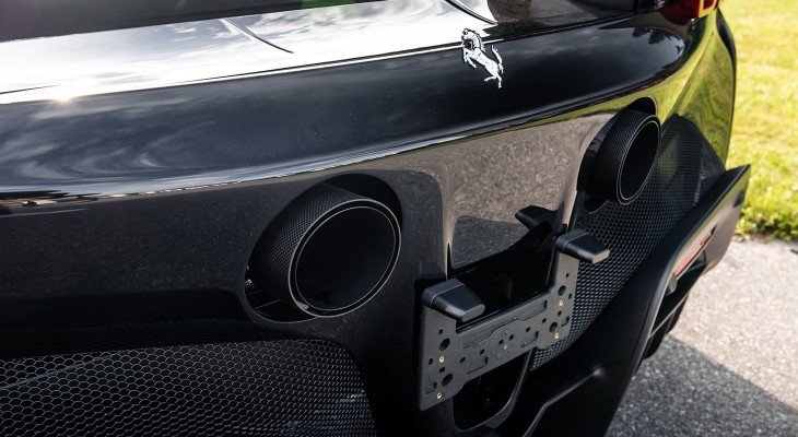 Novitec Tailpipes with Gold-Plated Finish for Ferrari SF90 Stradale & Spider - Image 3