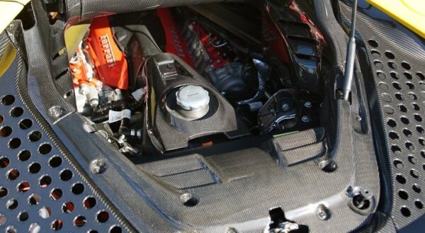 Novitec Carbon Cover Engine Bay for Ferrari SF90 Stradale & Spider