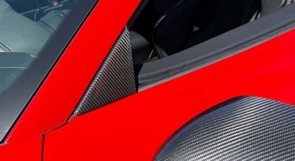 Novitec Carbon Triangle Cover Side Window for Ferrari SF90 Stradale & Spider