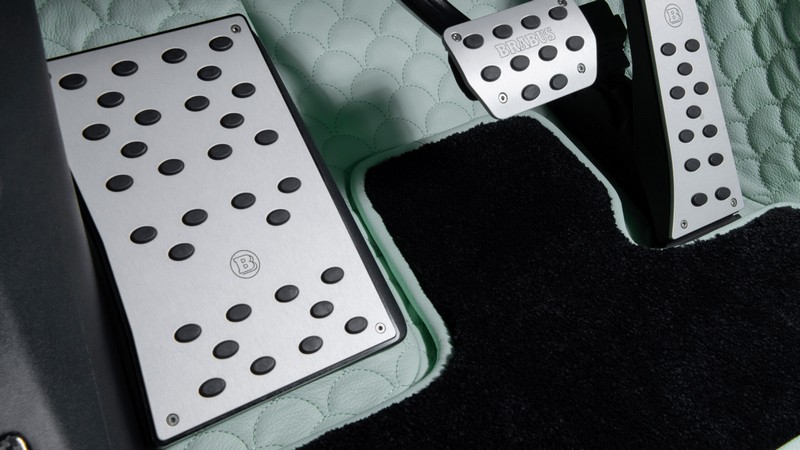 BRABUS Aluminum Footrest for Range Rover