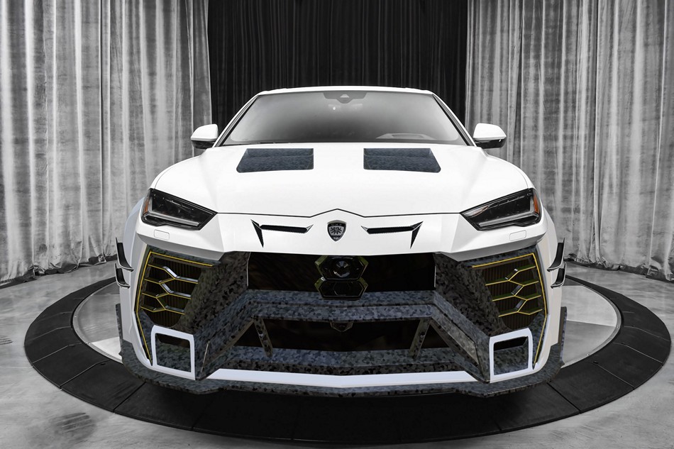 DMC Carbon Fiber Front Bumper & Hood for Lamborghini Urus Performante & Urus S