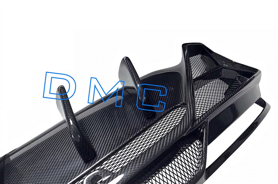 DMC Carbon Fiber Rear Diffuser for Lamborghini Urus Performante & Urus S - Image 2