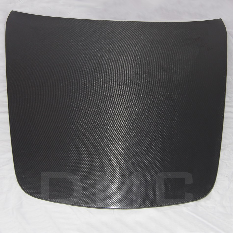 DMC Carbon Fiber Front Hood for Porsche 997 Turbo S Coupe & Cabriolet - Image 3