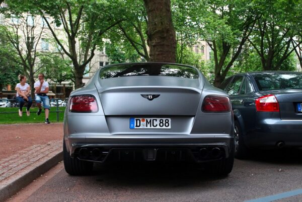 DMC Bentley Continental GTC Forged Carbon Fiber Rear Diffuser for OEM Coupe & Convertible Facelift Bumper (2016–2017)