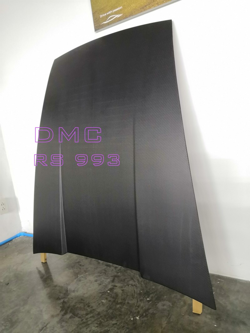 DMC Porsche 964 Carbon Fiber GT3/RSR Front Hood (Lightweight Replacement) - Image 3