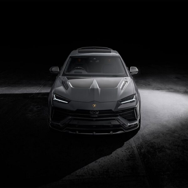Urban Visual Carbon Upper Front Bumper Apron for Lamborghini Urus S