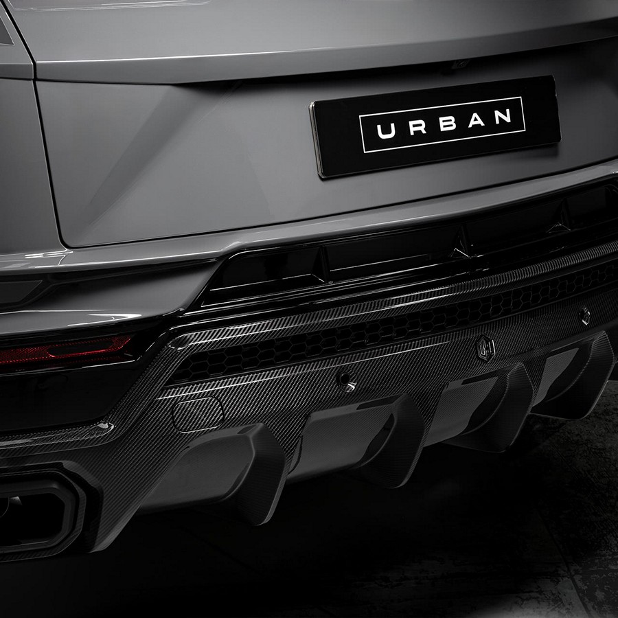 Urban Visual Carbon Rear Diffuser Assembly with Black Billet Finishers for Lamborghini Urus S