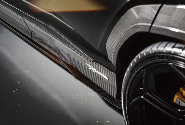 Urban Visual Carbon Fiber Lower Side Sills – Lamborghini Urus Performante