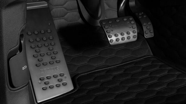 BRABUS Aluminum Footrest for Lamborghini Urus SE