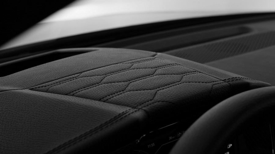 BRABUS Masterpiece Interior for Lamborghini Urus SE - Image 5