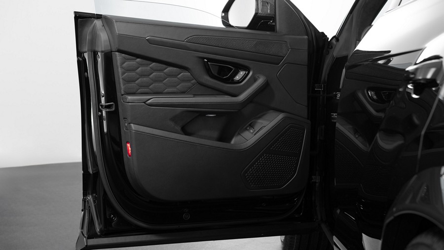 BRABUS Masterpiece Interior for Lamborghini Urus SE - Image 9