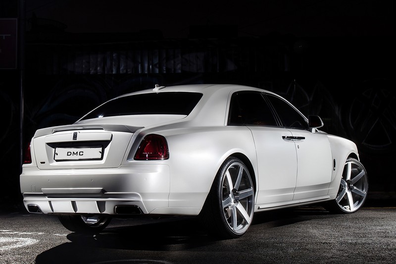 DMC Forged Carbon Fiber Rear Diffuser for Rolls-Royce Ghost Series I (Black Badge Compatible)