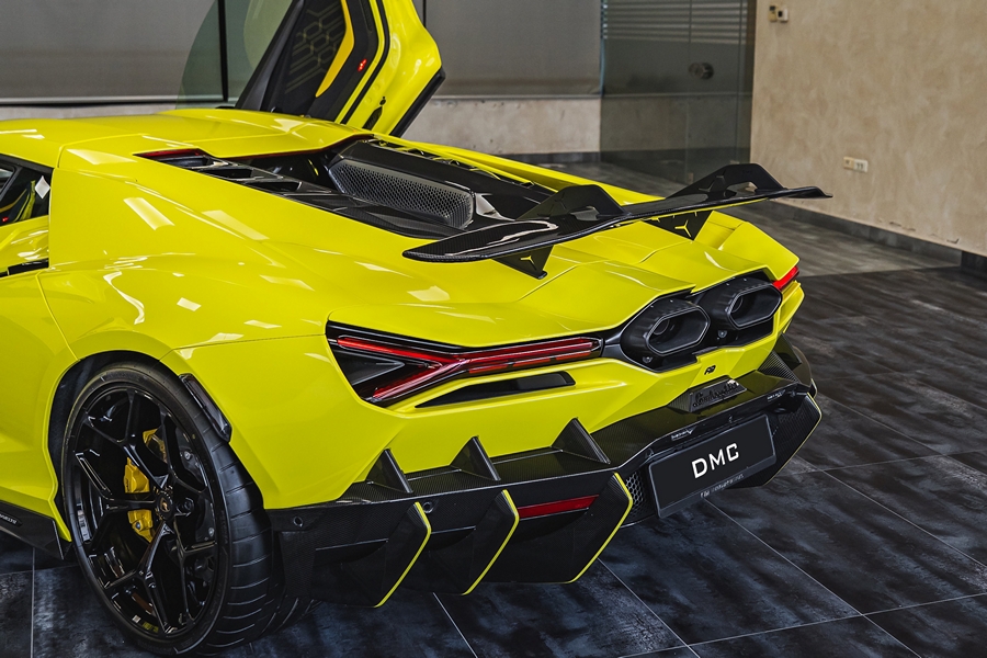 DMC Carbon Fiber Rear Wing Spoiler “Integrale” for Lamborghini Revuelto Coupe & Roadster - Image 11