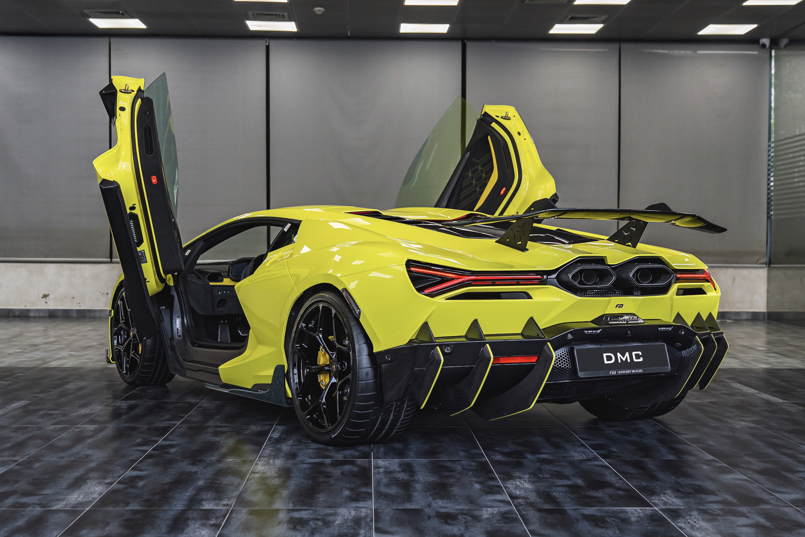 DMC Carbon Fiber Rear Diffuser Fins for Lamborghini Revuelto LB744 Coupe & Roadster - Image 2