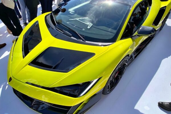 DMC Carbon Fiber Fenomeno Front Hood Lamborghini Revuelto LB744 Coupe & Roadster | OEM Replacement Vented Bonnet