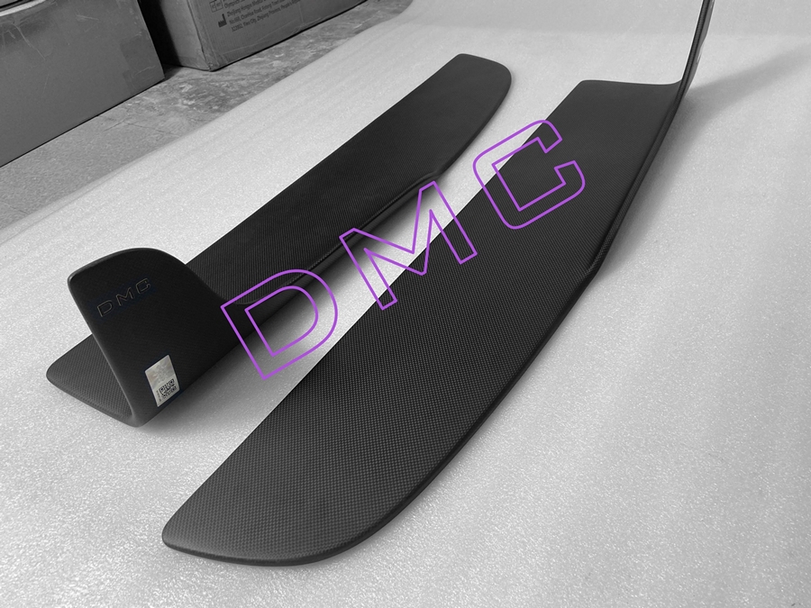 DMC Carbon Fiber Side Skirts for Lamborghini Revuelto LB744 Coupe & Roadster - Image 4
