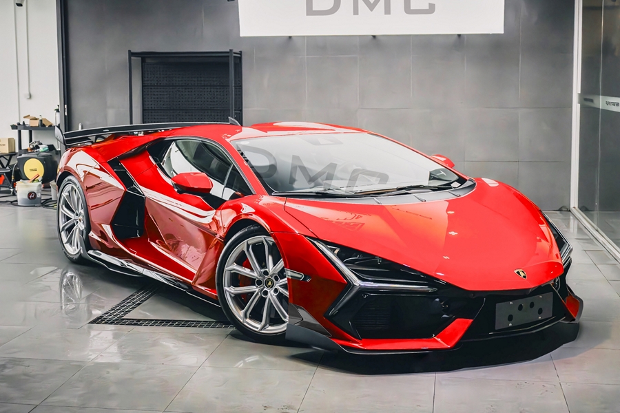 DMC Carbon Fiber Side Skirts for Lamborghini Revuelto LB744 Coupe & Roadster - Image 6