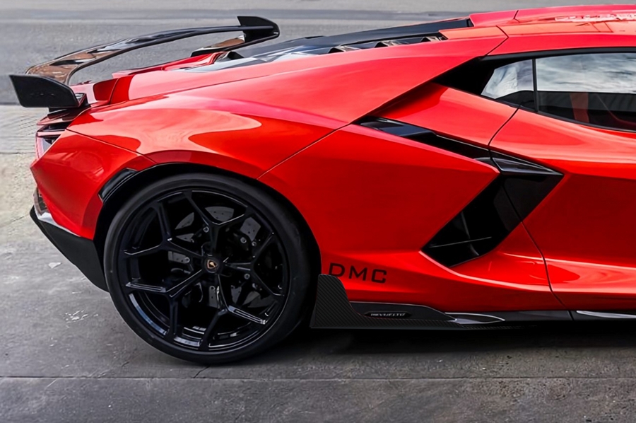 DMC Carbon Fiber Side Skirts for Lamborghini Revuelto LB744 Coupe & Roadster - Image 7