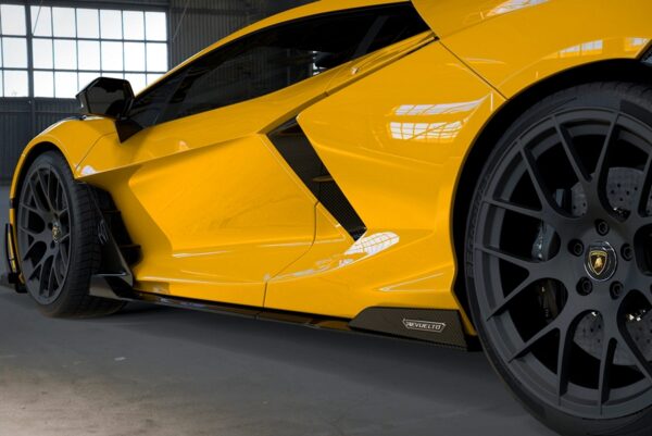 DMC Carbon Fiber Wheels fit OEM Lamborghini Revuelto LB744 Coupe & Roadster