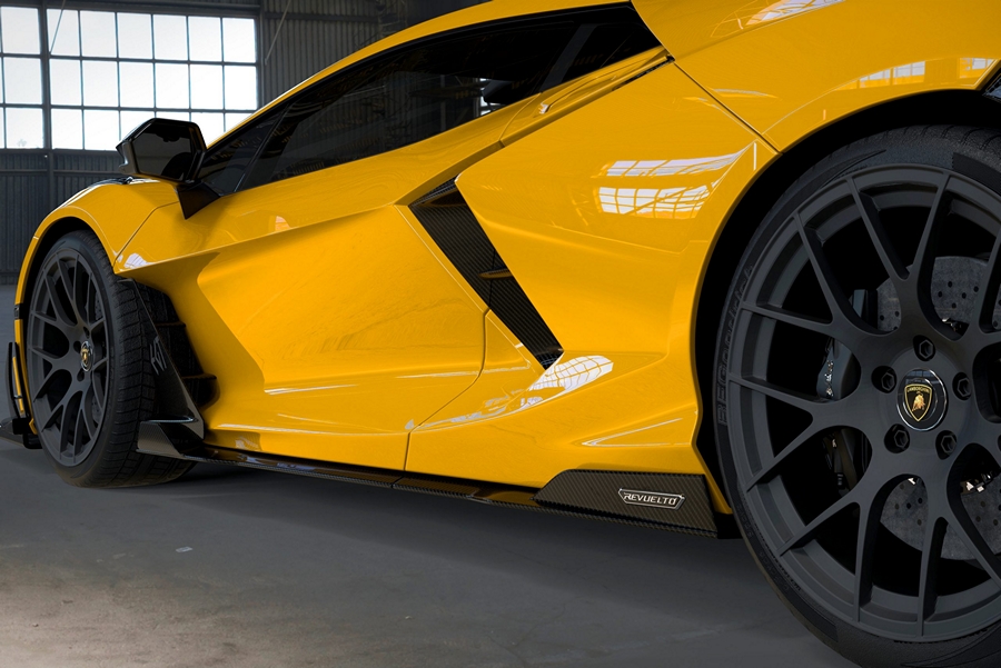 DMC Carbon Fiber Wheels fit OEM Lamborghini Revuelto LB744 Coupe & Roadster
