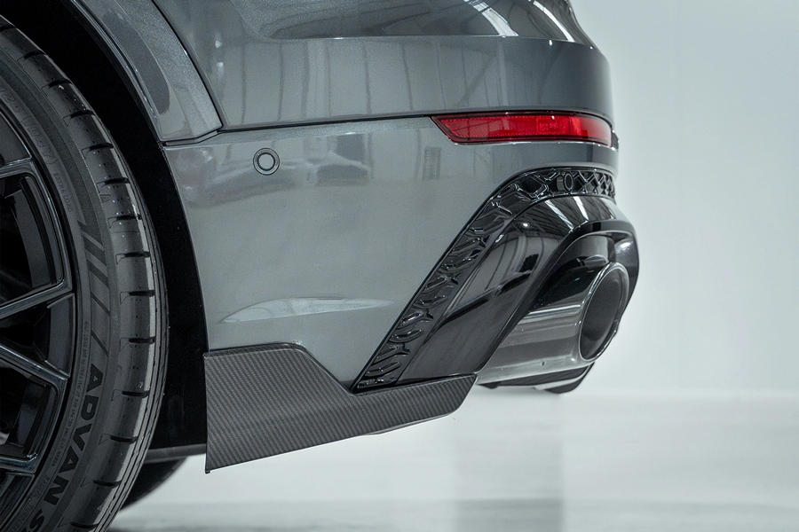 Urban Visual Carbon Lower Rear Lip Spoiler for 2025+ RSQ8 - Image 2