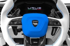 this_kitschy_lamborghini_urus_is_supercar_fast_can_mix_it_with_the_huracan_performante_08